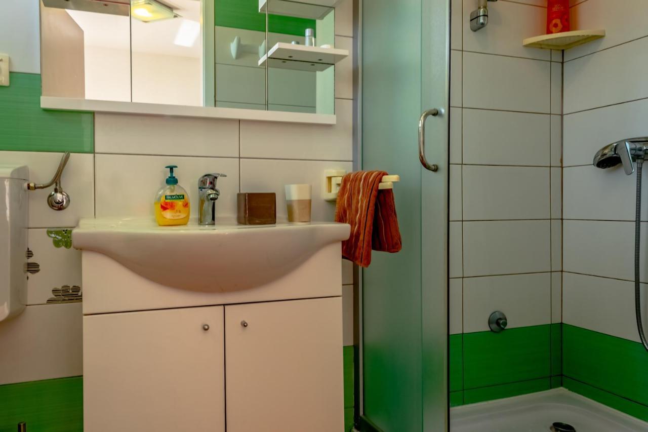 Apartment L&E Jadranovo Luaran gambar